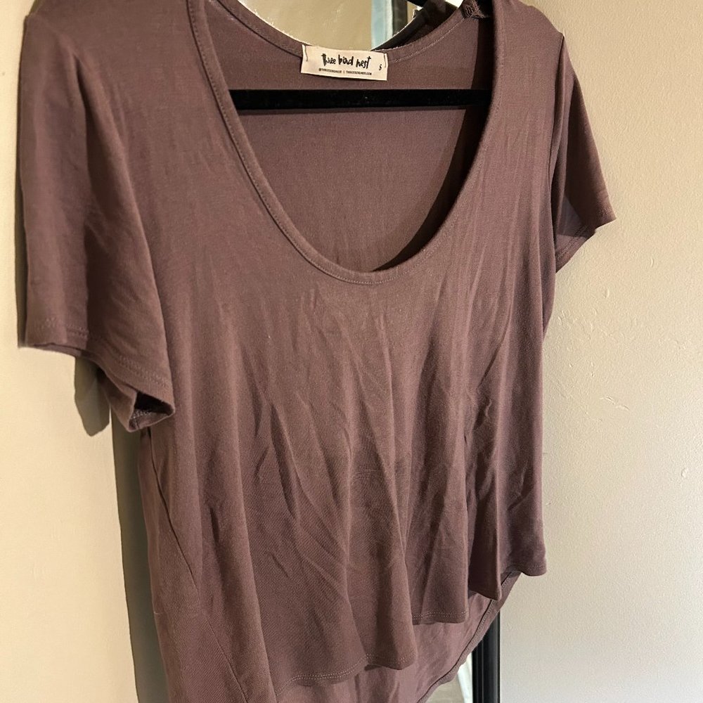 SCOOP NECK BRALETTE TEE